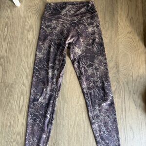 Vitality patterned legging